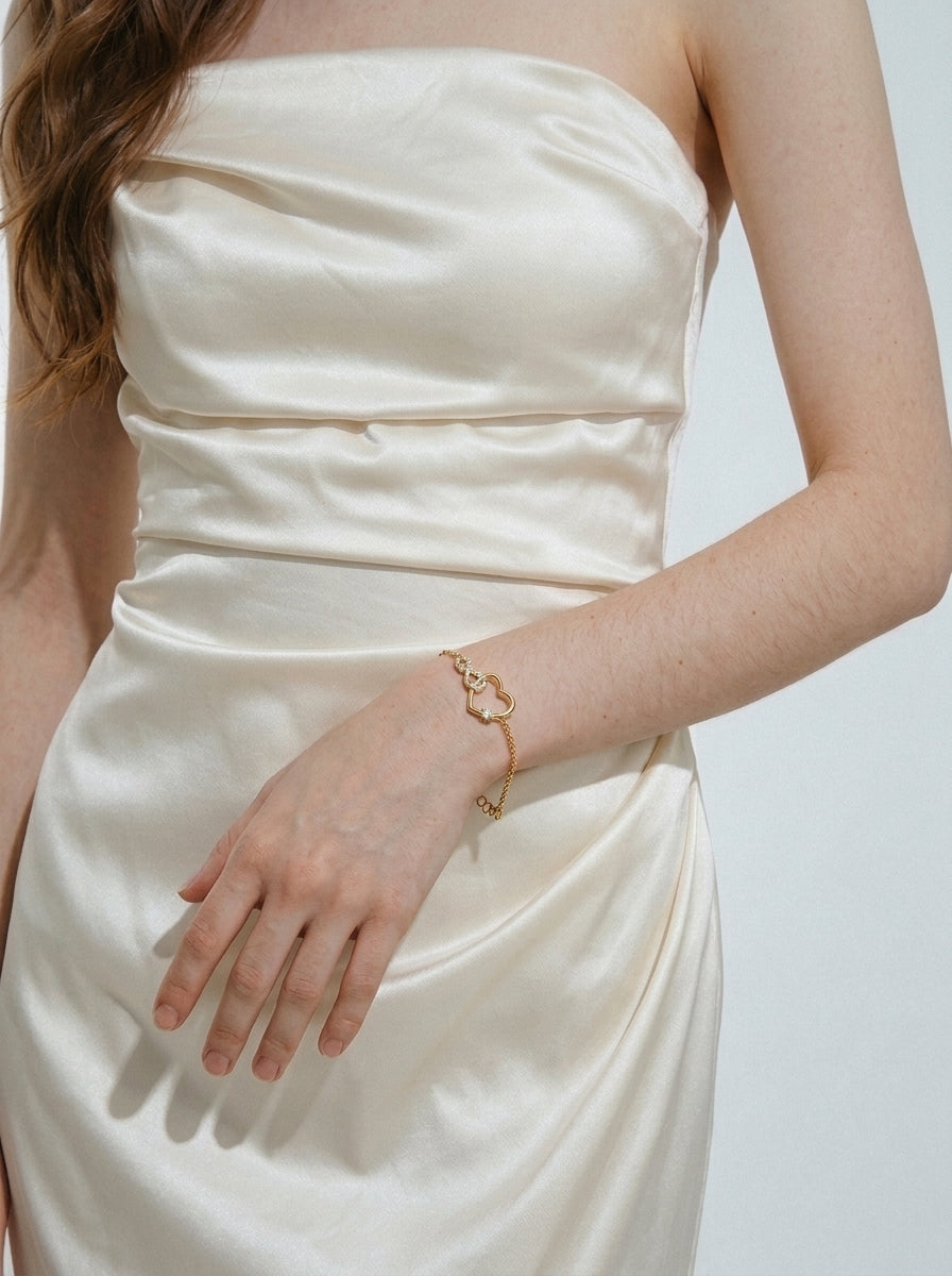Maison Naïne Gold Heart & Infinity Chain Bracelet – 18K Gold