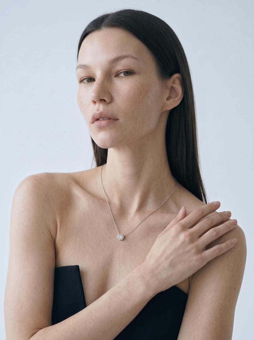 Maison Naïne Necklace 7 Rhodium
