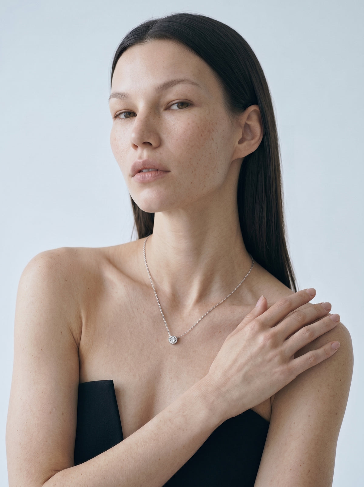 Maison Naïne Necklace 7 Rhodium